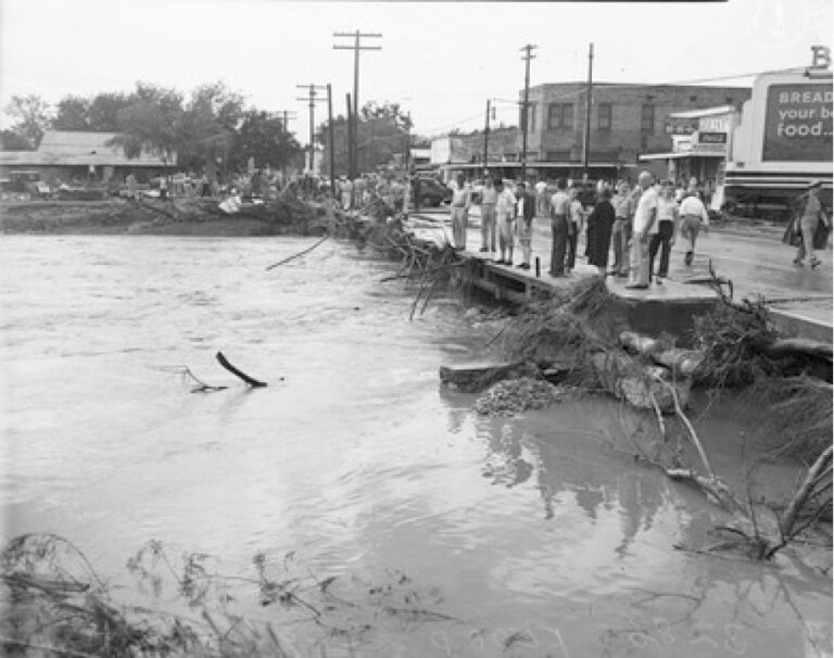 Courtesy: Light Collection, University of Texas at San Antonio Libraries Special Collections and Hearst Corporation.